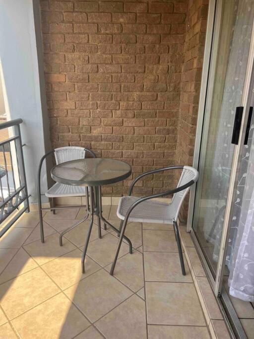 Apartment Karabo Spaces Midrand